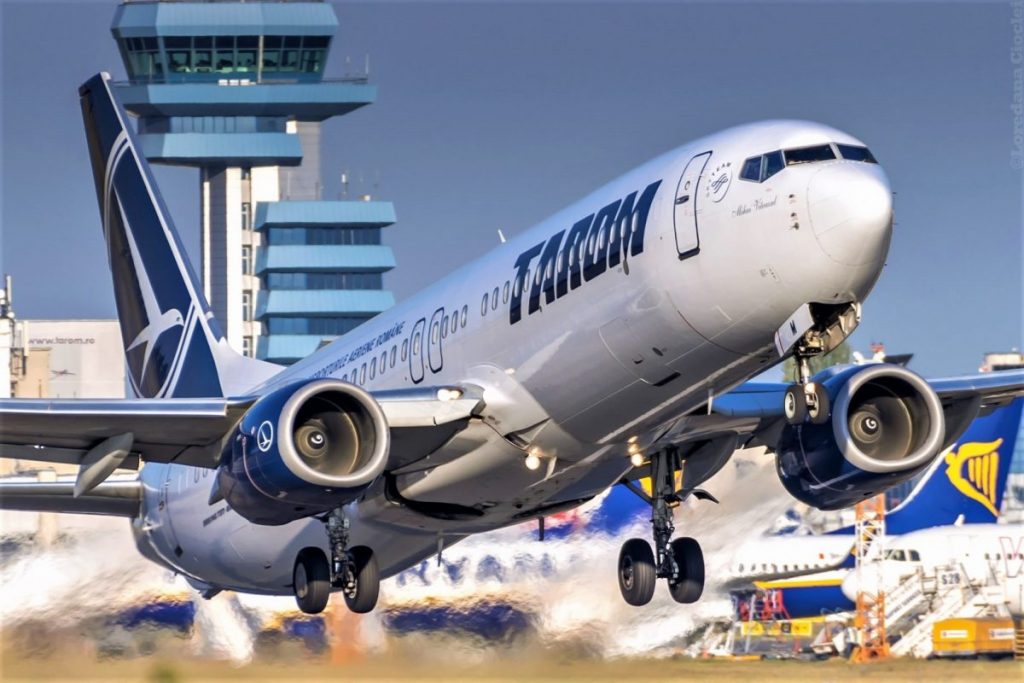 Radu Miruță: Directorul de la Tarom a fost destituit de consiliul de administrație / Planul de restructurare nu a fost gestionat corespunzător / Dacă compania nu reușește să demonstreze viabilitate, Comisia Europeană poate retrage ajutorul dat  / Planul de reorganizare revizuit va fi depus până la finalul lunii septembrie