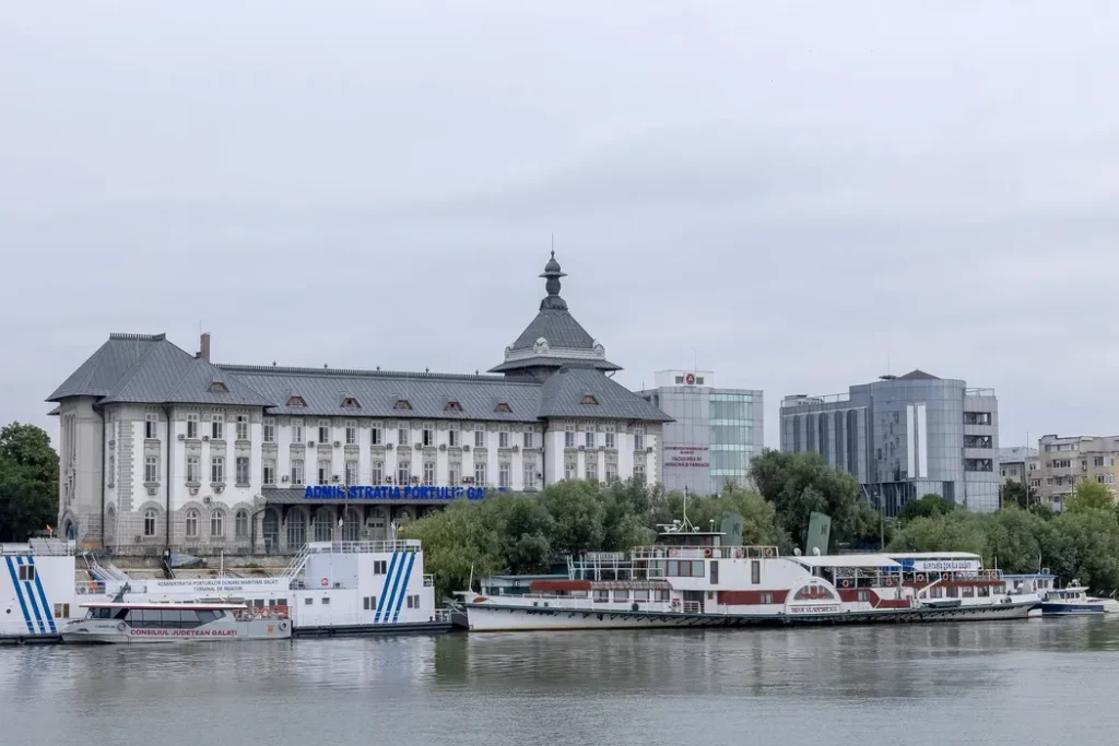 FOTO | Modernizarea Falezei Dunării, investiție de 226 de milioane de lei / Lucrările vor fi gata în 2028/ Contract câștigat de Asocierea Tancrad SRL – Citadina 98 SA – Lemacons SRL – Old Road Construct SRL