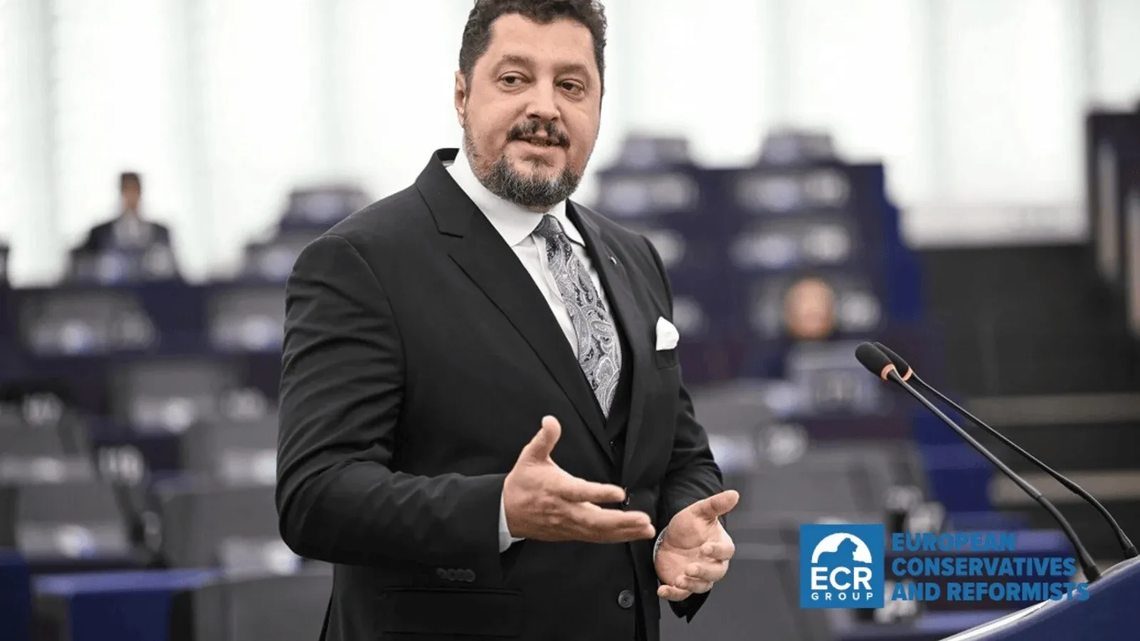 CNA a eliminat un presupus fake news lansat de Claudiu Târziu: Europarlamentarul anunţa că românii riscă până la 10 ani de închisoare dacă îşi sapă o fântână în propria curte