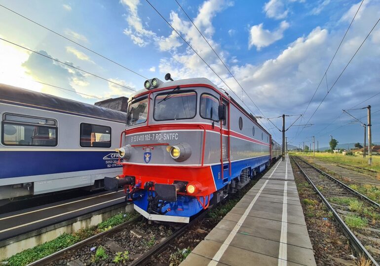 Modificări pe ruta Cluj-Napoca – Tg. Mureș. Mai multe trenuri, afectate de lucrările la infrastructură
