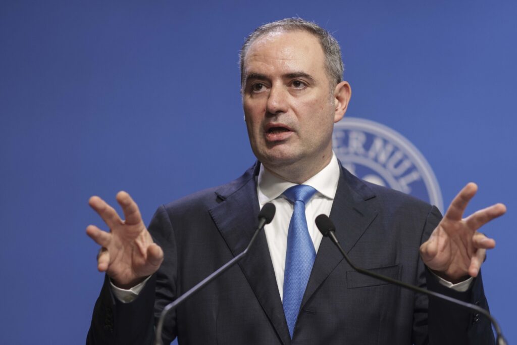 Ministrul Finanțelor: Nu ne putem permite iniţiative legislative cu impact bugetar suplimentar în sesiunile parlamentare extraordinare