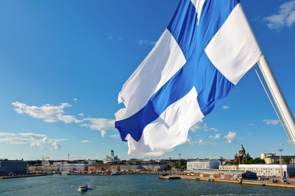 Finlanda va întrerupe conexiunea de fibră optică cu Rusia începând din 2027