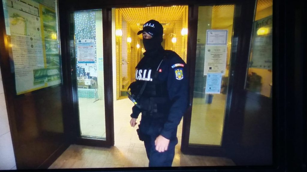 Trei persoane arestate în dosarul de la Casa de Pensii privind falsificarea vechimii în muncă / Printre arestați și un fost candidat la Primăria Sectorului 3