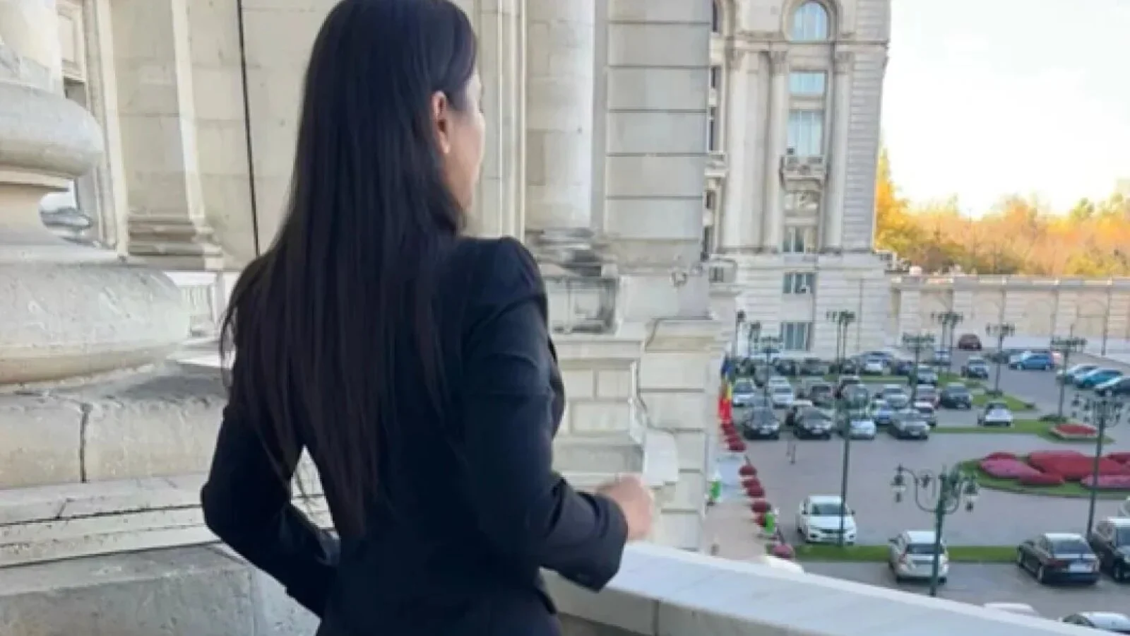 Revenire neașteptată după 12 ani. Cu ce se ocupă acum Elena Băsescu și în ce proiect politic important este implicată. A contribuit la modificare unei legi promulgată chiar de tatăl ei
