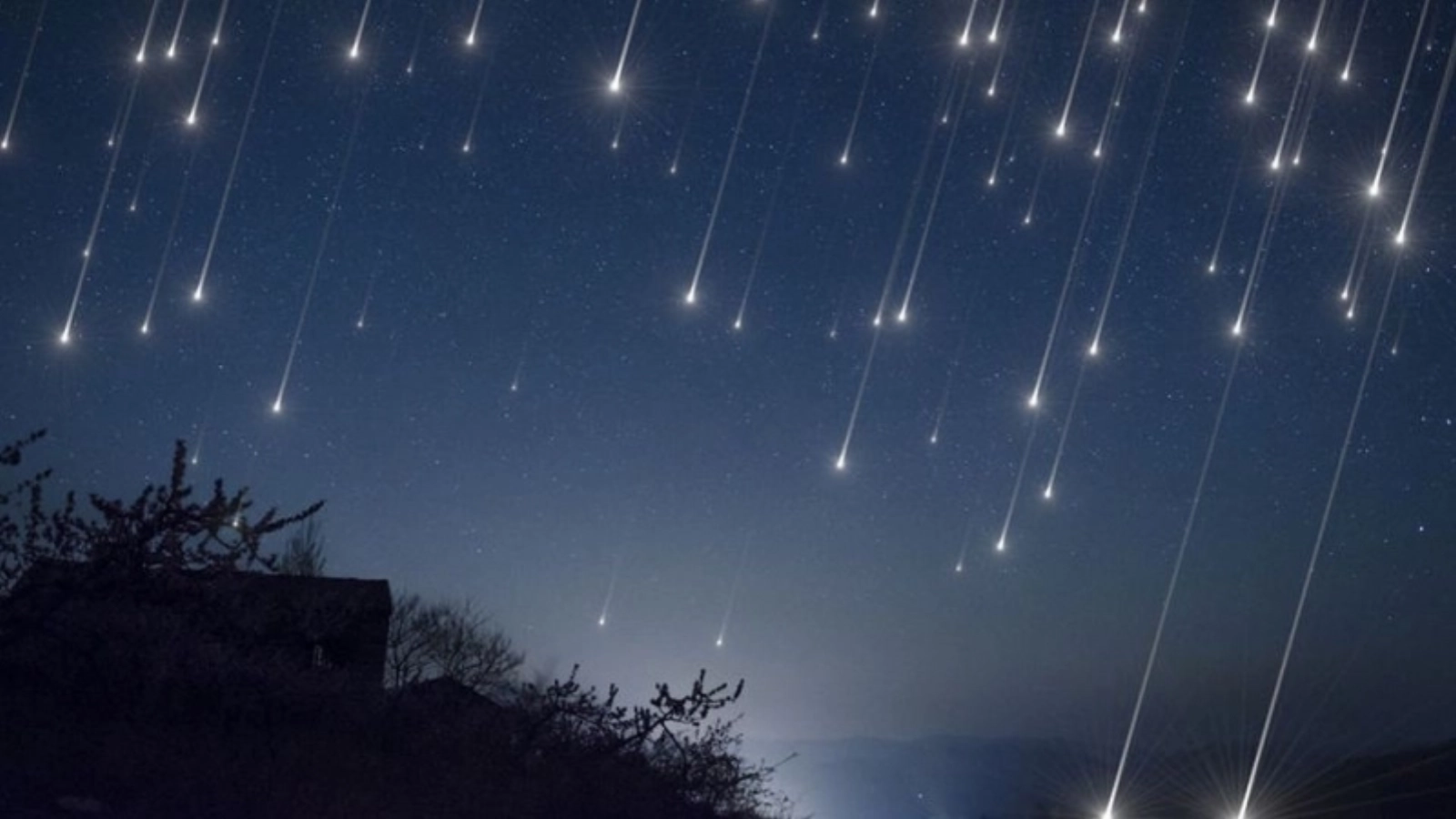 Spectacol cosmic spectaculos în noaptea de joi spre vineri. Două roiuri de meteori vor atinge punctul de maxim