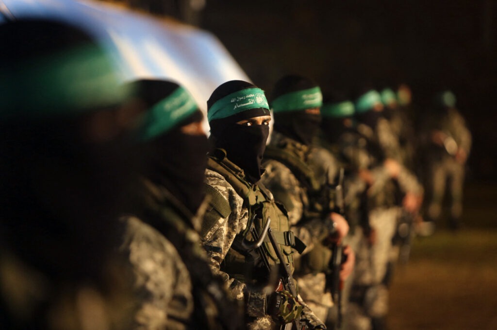 Hamas acceptă planul de dezarmare propus în negocierile de pace cu SUA, susțin oficiali americani