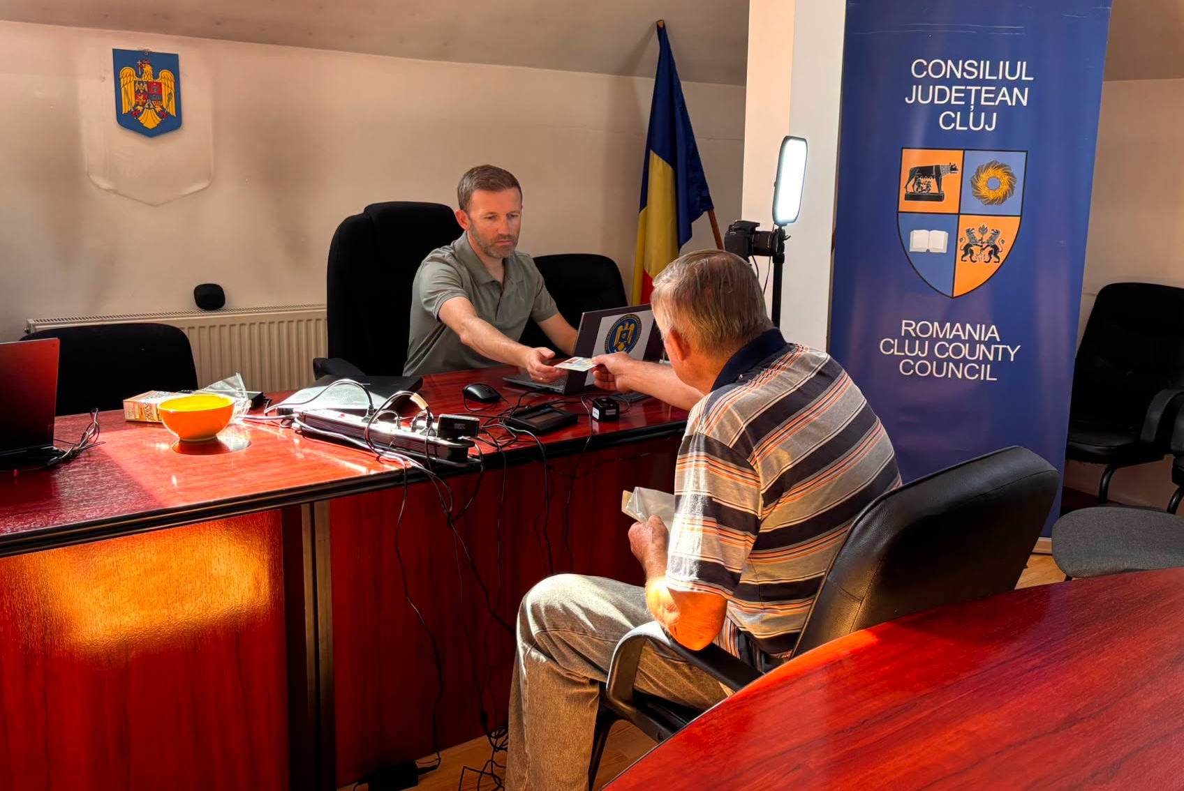 73 de cereri de acte de identitate noi, preluate de Direcția Județeană de Evidență a Persoanelor Cluj în doar câteva zile: Care e motivul schimbării
