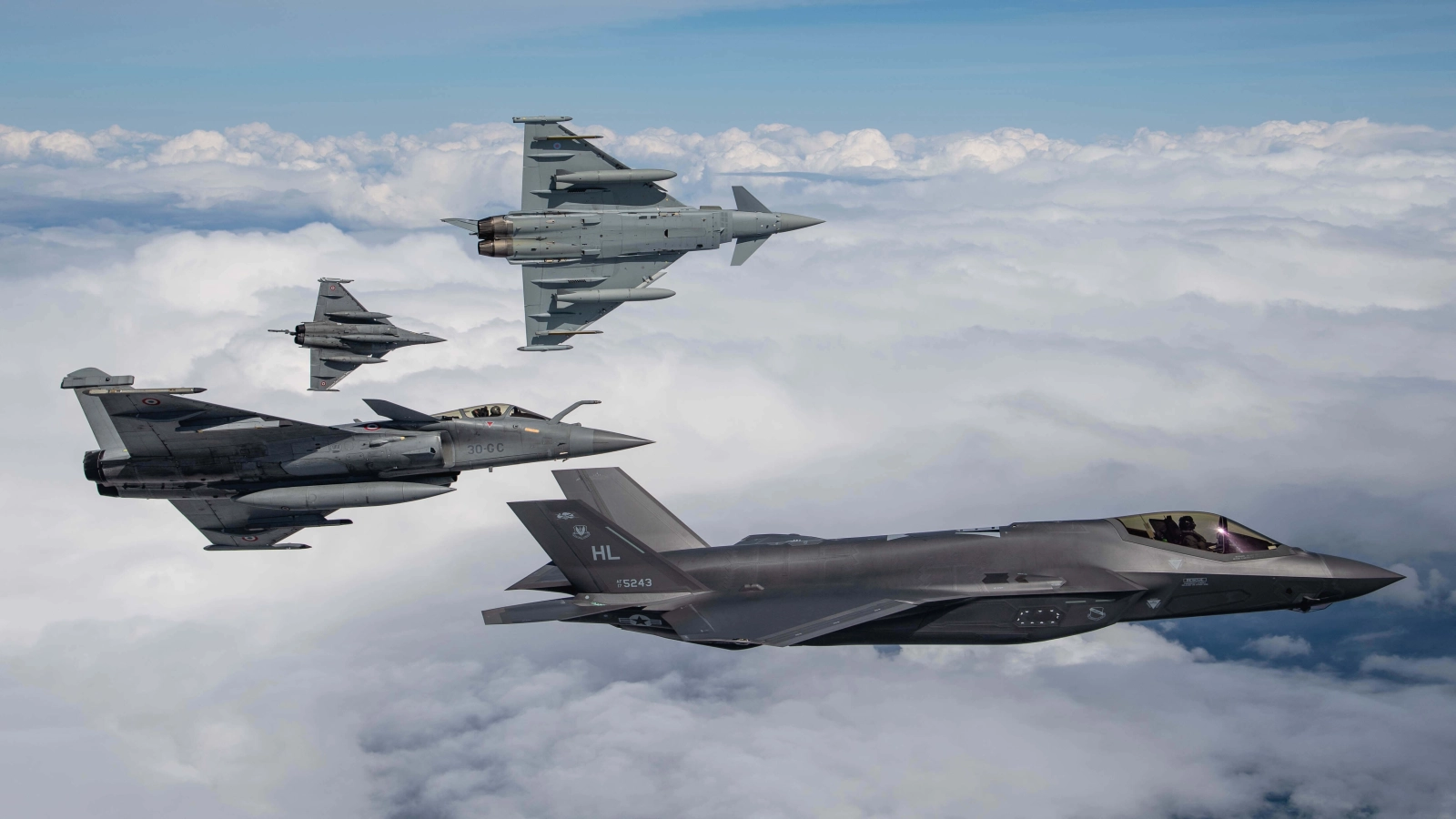 Iranul anunţă marea lovitură dată americanilor: SUA ar fi pierdut trei avioane F-35