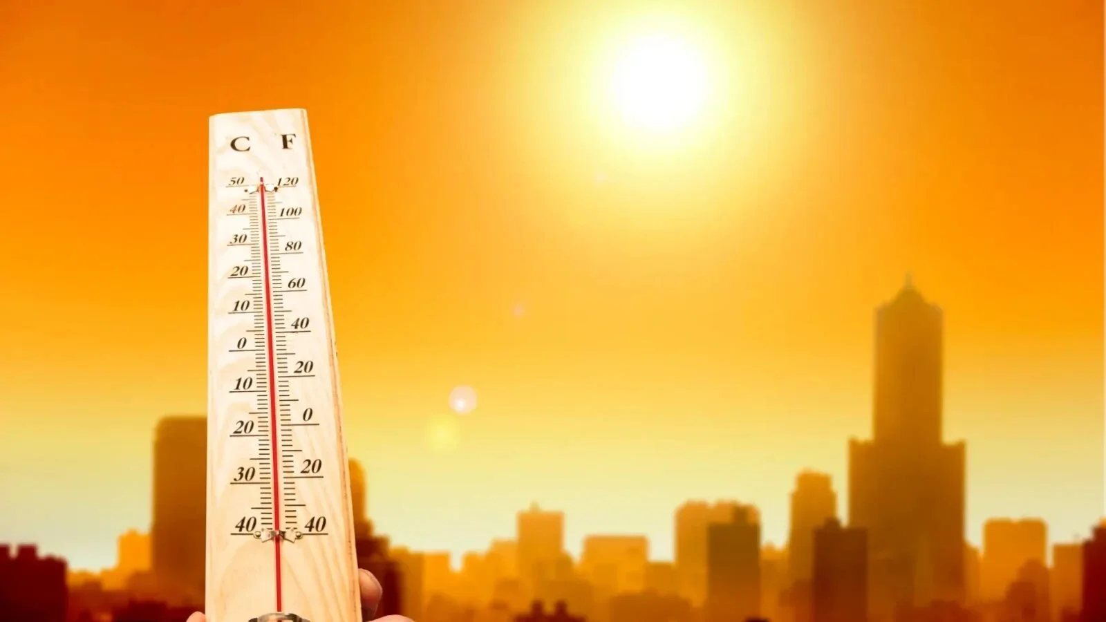 Urmează zile de foc pentru România. ANM prezintă harta cu zonele de căldură extremă / Cum va fi în București