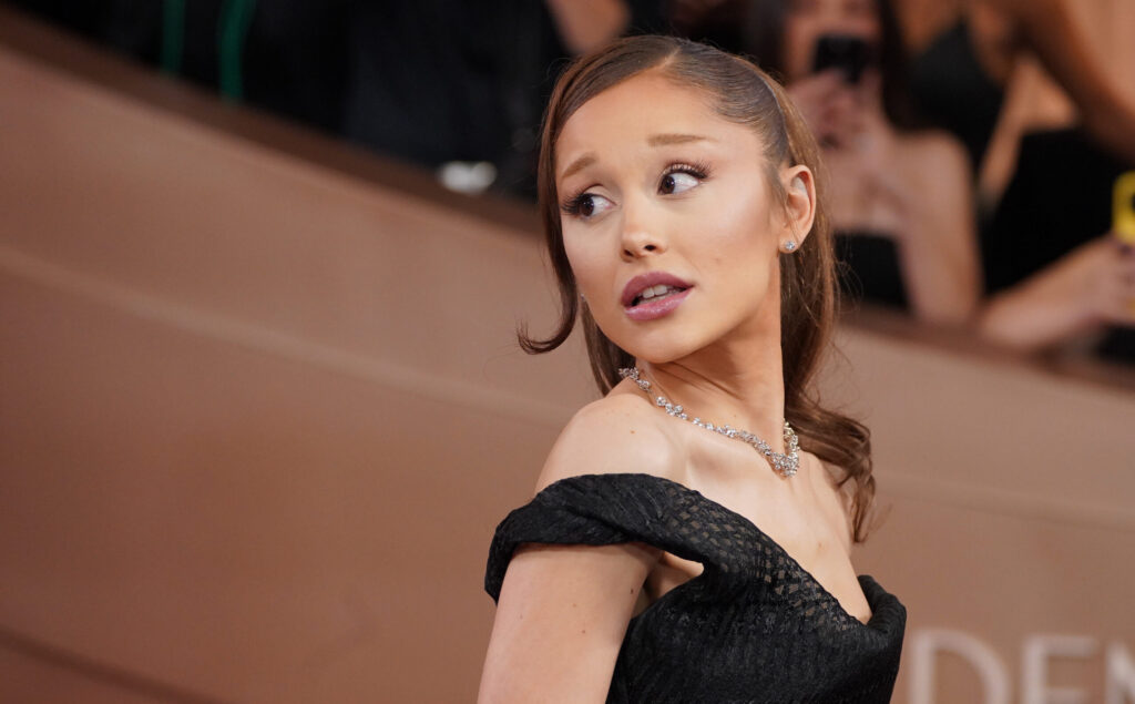 Ariana Grande anunță că va lua o pauză din viața publică