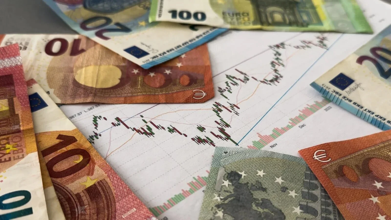 Atentie la bancnotele EURO care circula in Bulgaria. In special cea de 50 de EURO