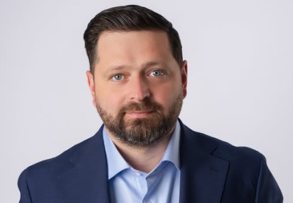 EXCLUSIV:  Firma fratelui lui Răzvan Mirel Chiriță, deputat ales din partea POT, a dat în judecată acest partid din cauza unei restanțe financiare de 163.000 de lei/Până în 2024, societatea a avut cifre de afaceri 0