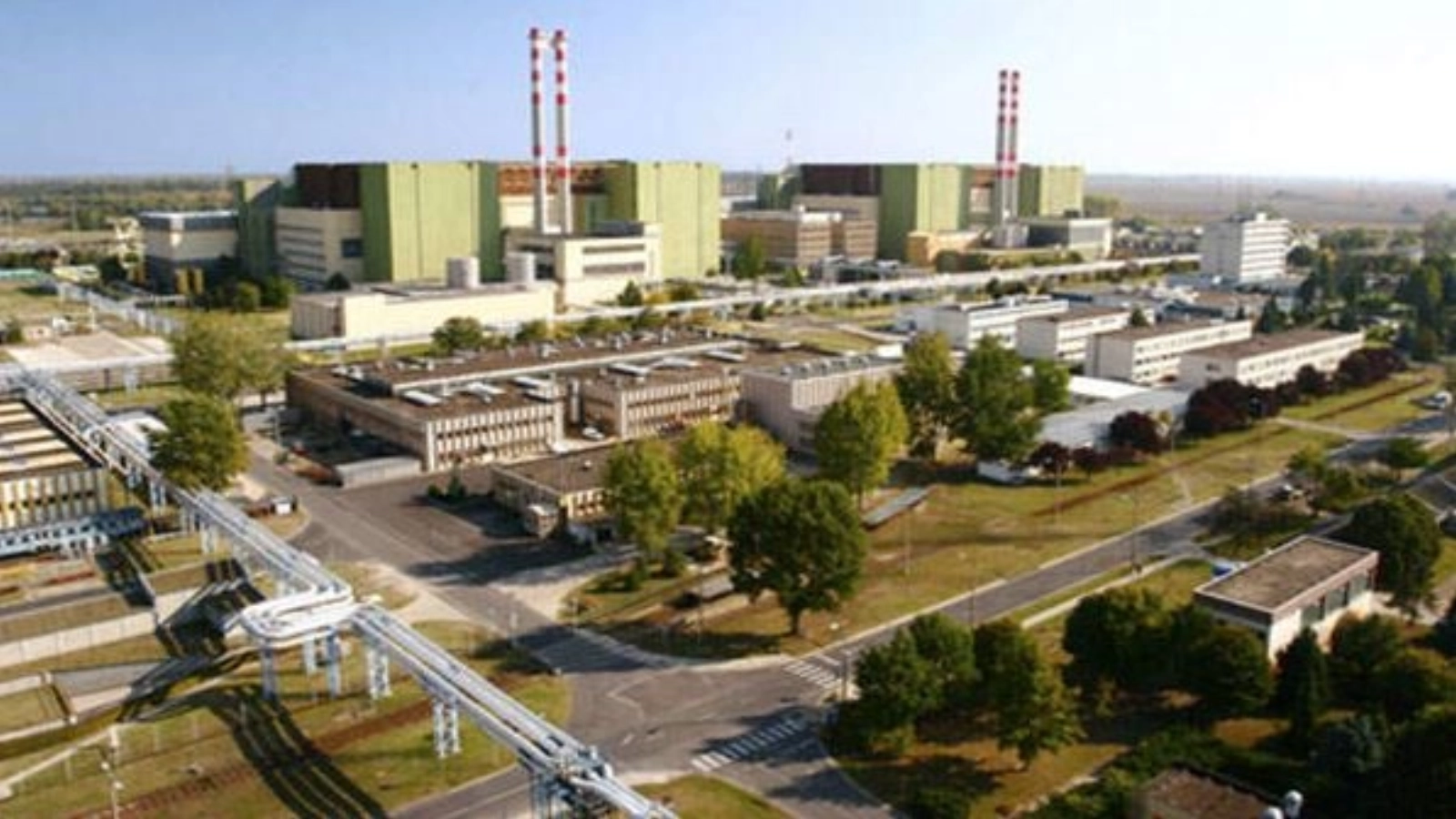 Alertă pe Dunăre în Ungaria: Budapesta e „la milimetri distanță” de a închide centrala nucleară Paks, pe fondul secetei