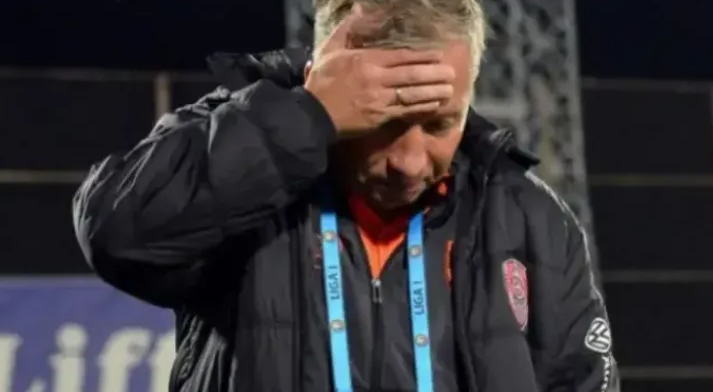 Lovitură de proporții în Cluj! Dan Petrescu negociază cu marea rivală a CFR-ului
