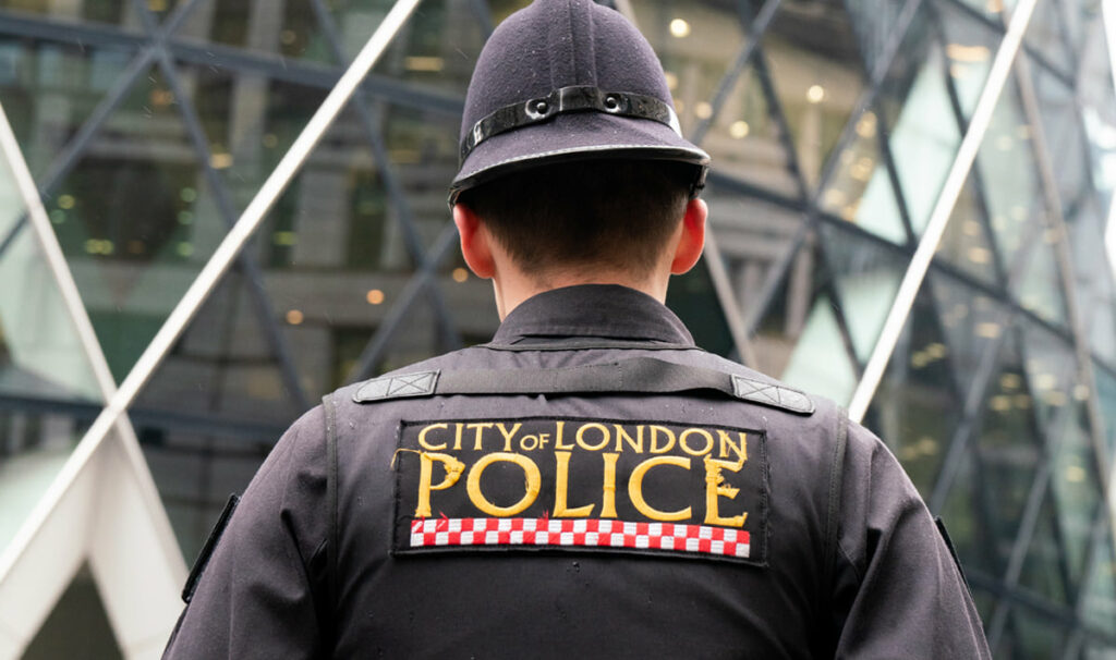 Incident violent la Londra: Patru bărbaţi au fost înjunghiaţi / O femeie a fost arestată