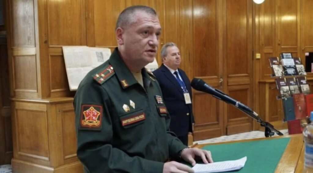 Generalul-locotenent Igor Ierusalimov a fost înmormântat la Moscova / Acesta ar fi fot ucis într-o explozie care a vizat un restaurant din Piața Kudrinskaia