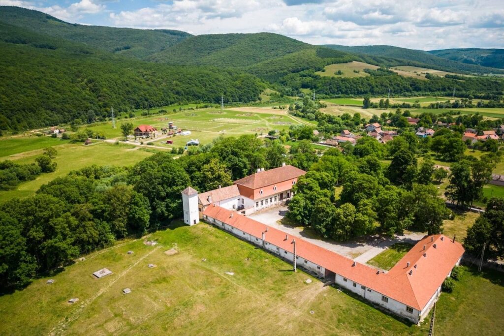 Castelul Miko din Olteni va deveni muzeu şi va fi inclus în Ruta curiilor din Transilvania