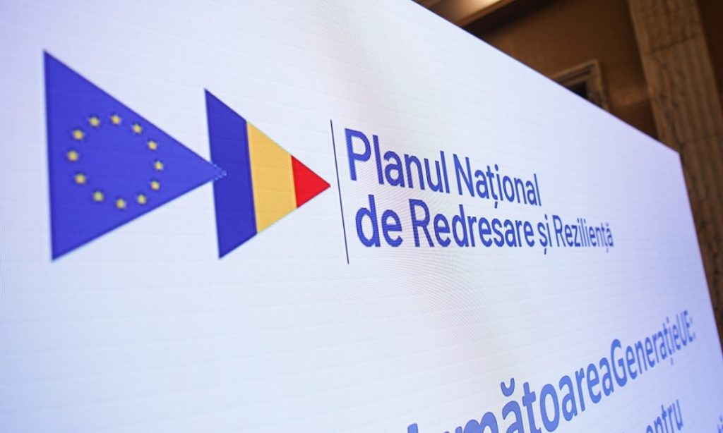Bolojan: Cu bune, cu rele, o parte din jaloanele PNRR s-au rezolvat în Parlament, cu preţul mutilării unora