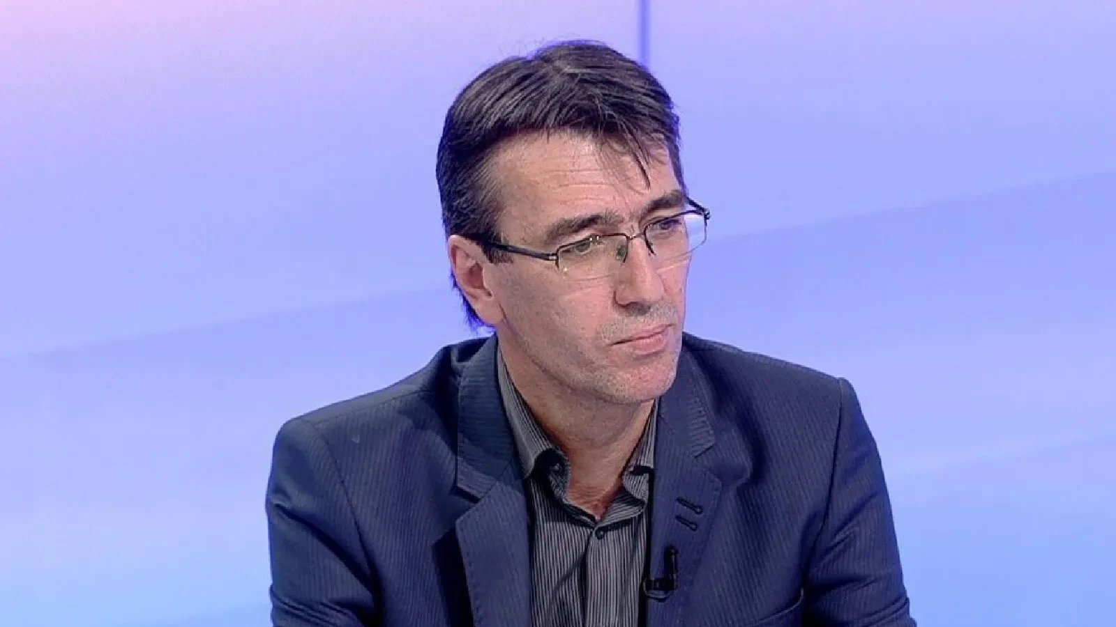 Adrian Toni Neacșu explică: Suspendarea președintelui și alegerile parlamentare anticipate se exclud reciproc