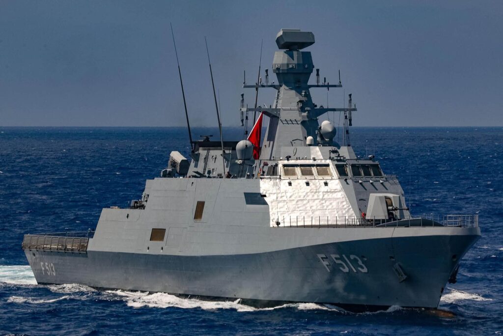 FOTO Trei nave militare ale Turciei, prezente în Portul Constanța de Ziua Marinei / Programul de vizitare