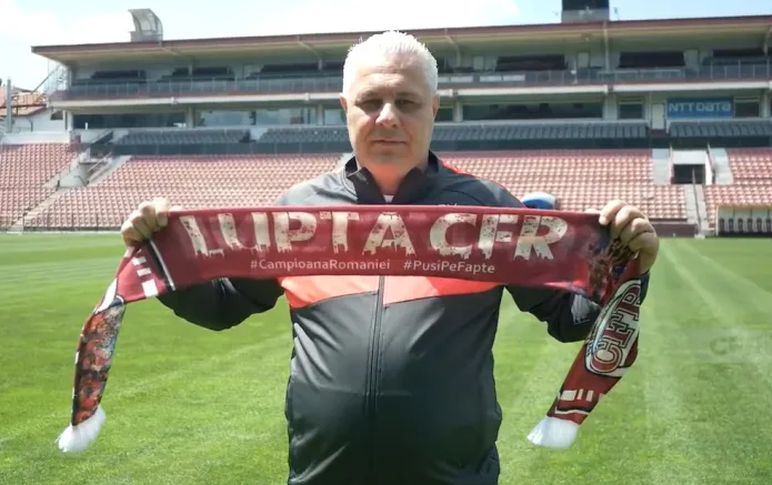 CFR Cluj, în plină reorganizare! Șumudică a ajuns la Cluj, dar nu poate fi instalat până nu pleacă oamenii de pe „lista neagră”