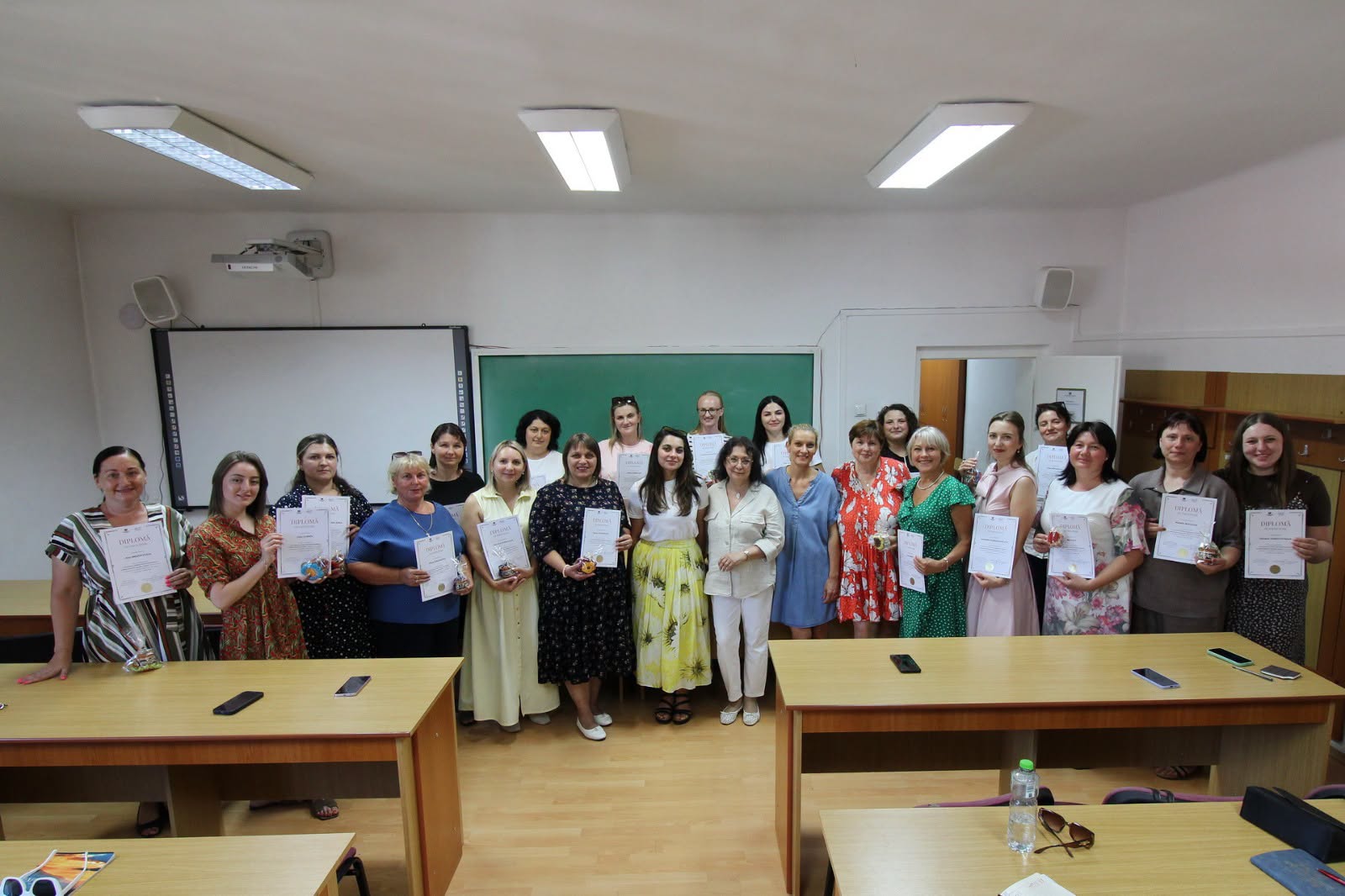 Optsprezece profesori din Republica Moldova au venit la Cluj-Napoca ca să învețe română! Ce au făcut timp de câteva zile la Universitatea Tehnică din oraș
