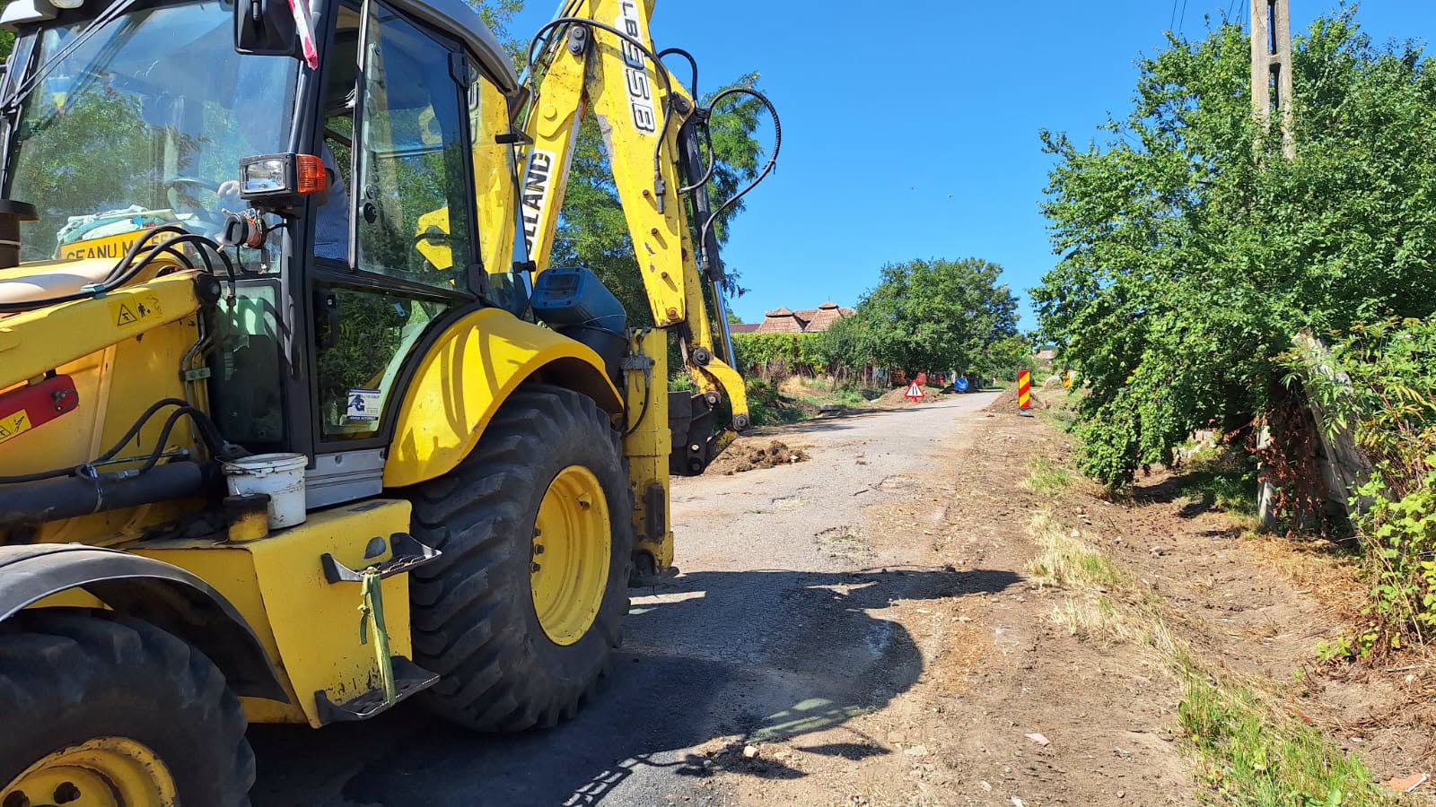 FOTO. Investiții în infrastructura din Cluj! Un drum județean, asfaltat și reabilitat pe aproape 12 kilometri
