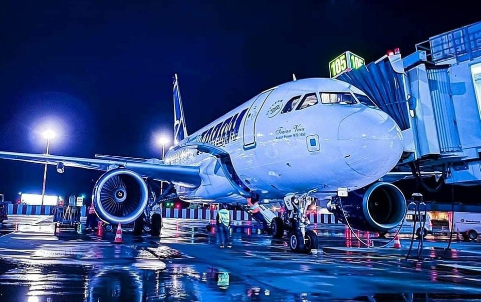 VIDEO | Cum arată prima aeronavă Boeing 737 MAX care va intra în flota Tarom. Imagini din fabrica Boeing din Renton