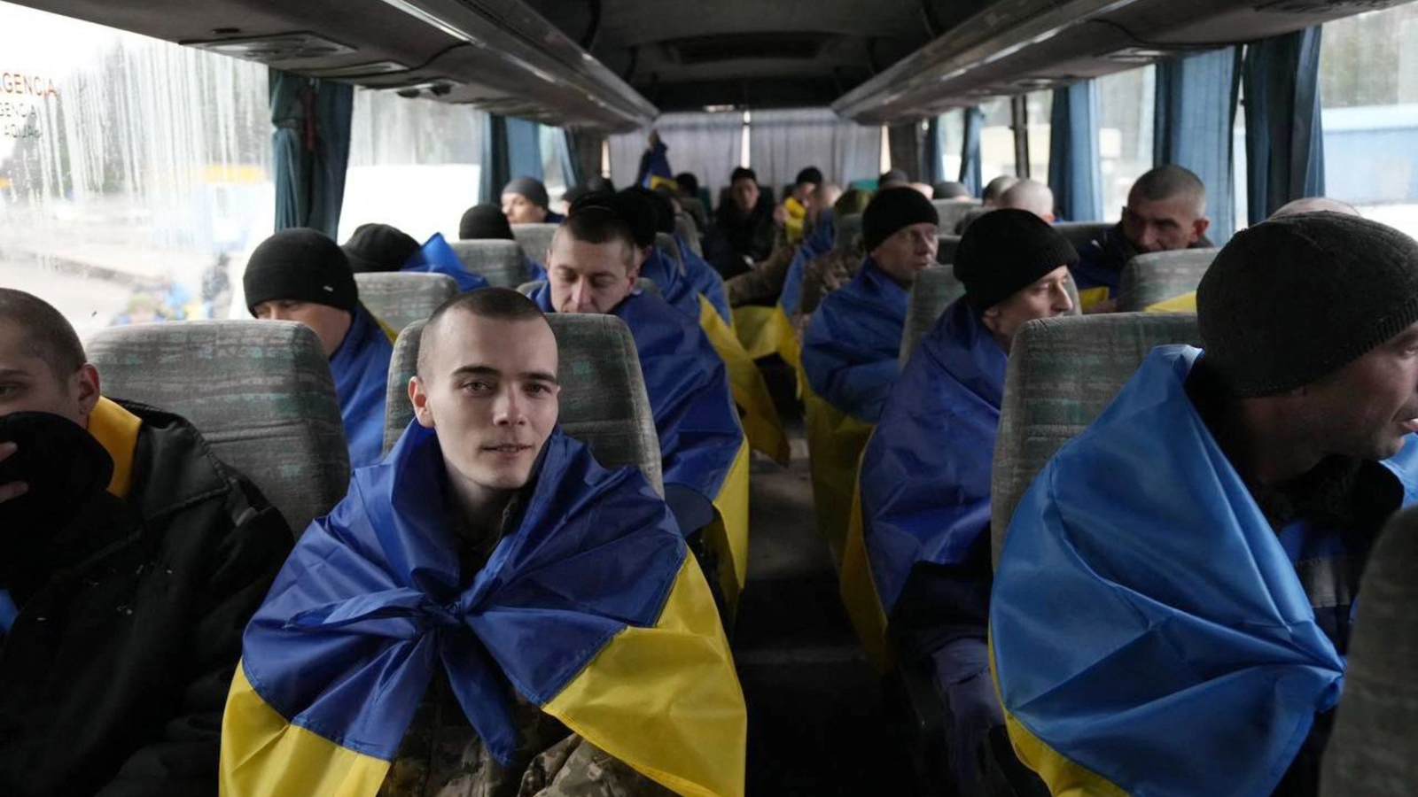 Prizonierii de război din Ucraina vorbesc despre iadul din închisorile rusești: Orice vă puteţi imagina că i se poate face unui om cu bătăi, abuzuri sexuale și șocuri electrice