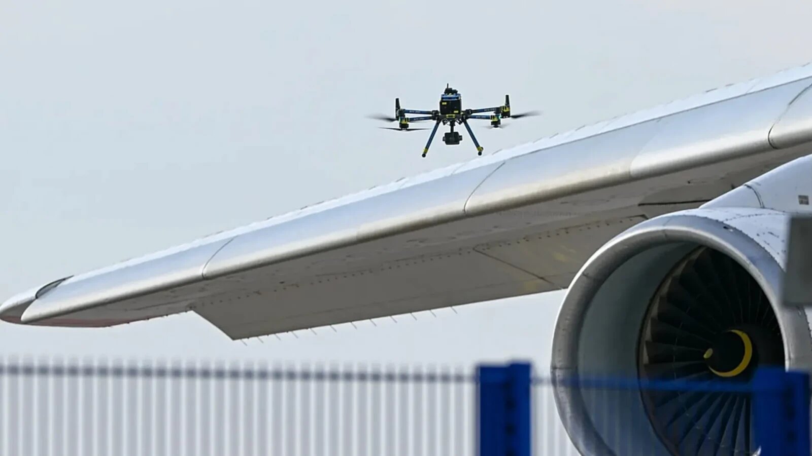 Serviciile secrete din SUA suspectează serviciile secrete din Rusia că ar fi în spatele incidentului cu dronă din Germania: Era încărcată cu explozibil