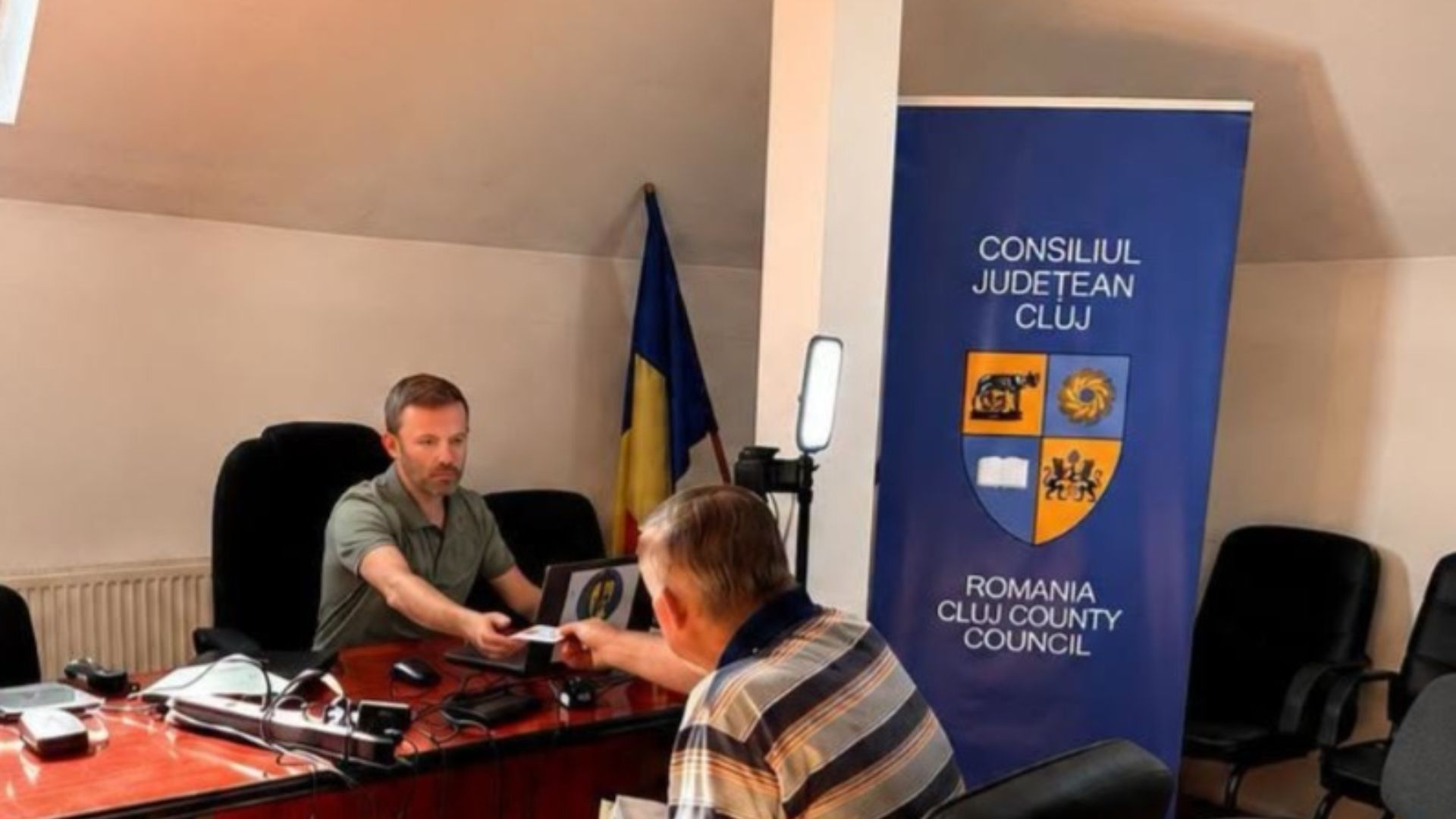 Caravana Cărții Electronice de Identitate ajunge la Feleacu! Clujenii își pot depune cererile chiar la Primărie, fără drumuri până în oraș