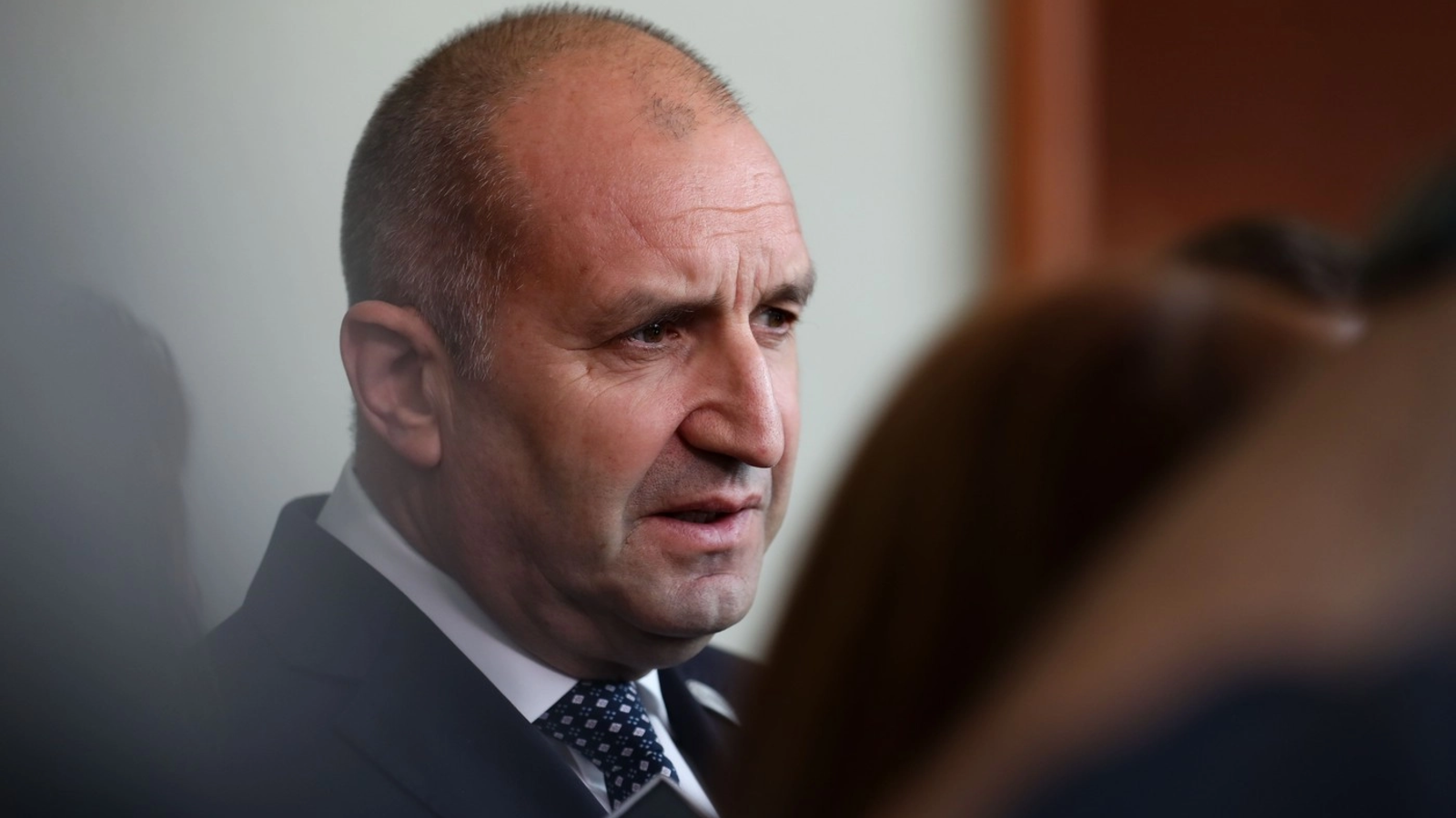 Premierul Bulgariei, Rumen Radev, ia în calcul măsuri „mai radicale” împotriva delincvenței juvenile, după crima comisă la Plovdiv