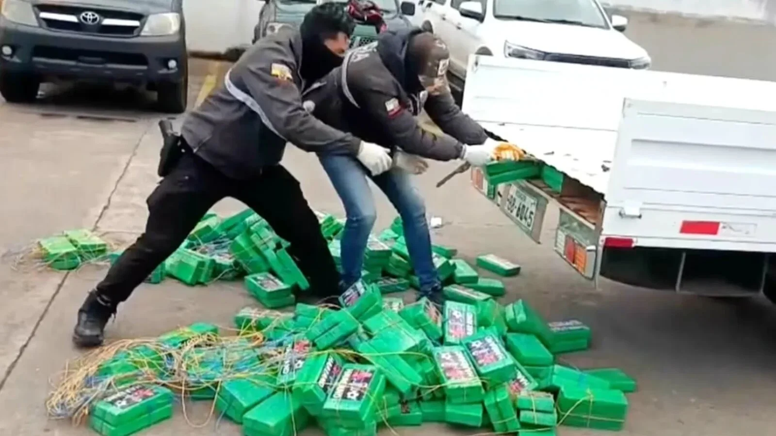 Polițiștii nu se așteptau să-l găsească pe Erling Haaland aici: chipul fotbalistului, pe un transport uriaș de cocaină. Drogurile valorau 17 milioane de euro în Europa