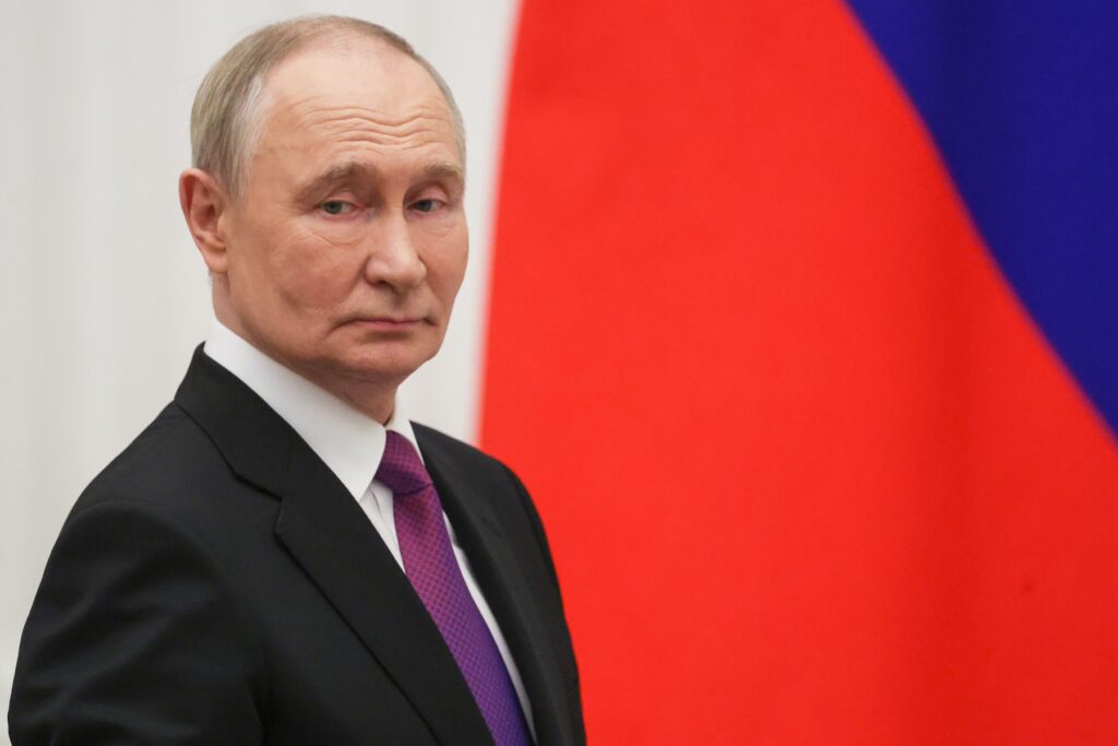 Vladimir Putin: Rușii posedă „codul genetic al unui învingător”
