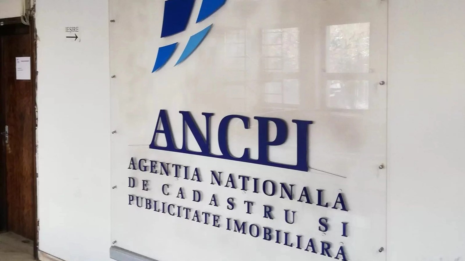 Aplicația e-Terra a ANCPI a fost luată cu asalt după repunerea în funcțiune: Guvernul anunță măsuri speciale