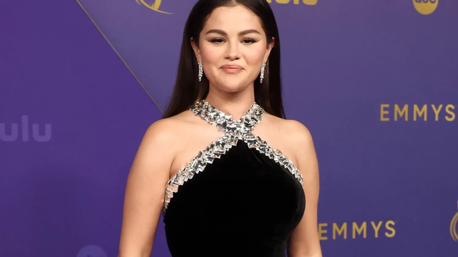 Selena Gomez, dată în judecată de investitorii Wondermind Global