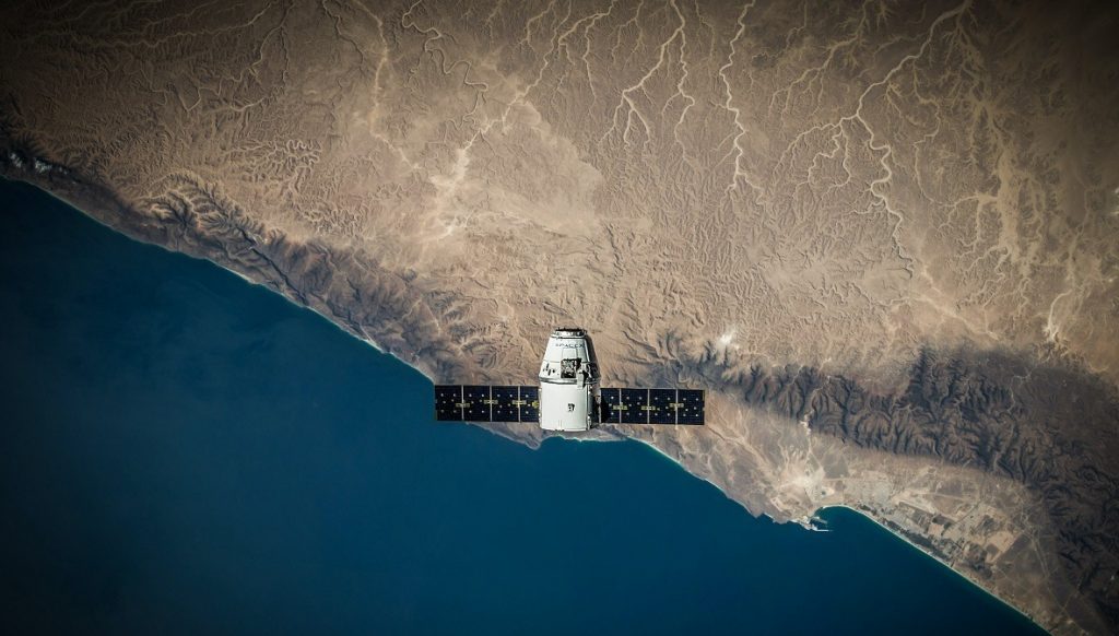 Reţeaua de sateliţi Starlink a lui Elon Musk nu mai exclude Polonia din zona europeană de conexiuni la internet