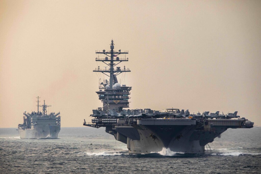 Decizie controversată: Trump cere Marinei SUA să înlocuiască sistemele electromagnetice de pe viitorul USS Doris Miller cu tehnologii pe abur
