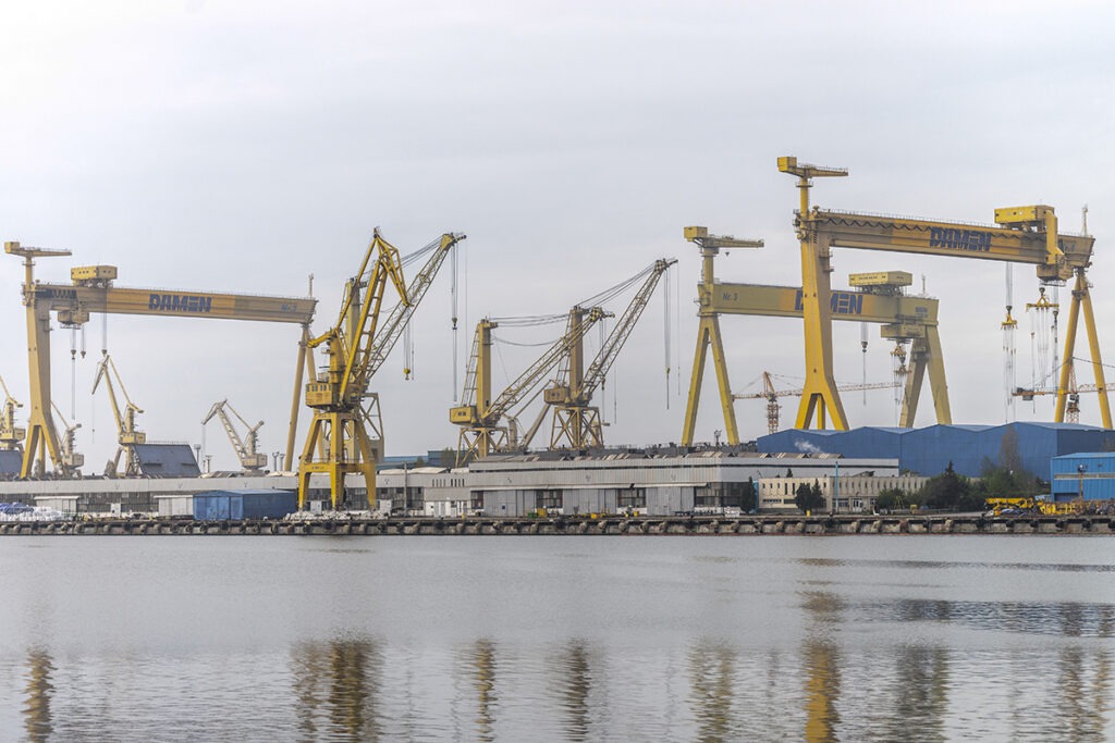 România va construi patru nave militare la Șantierul Naval Mangalia – 2 Mai / Recepția unor contracte Rheinmetall, condiționată de realizarea navelor