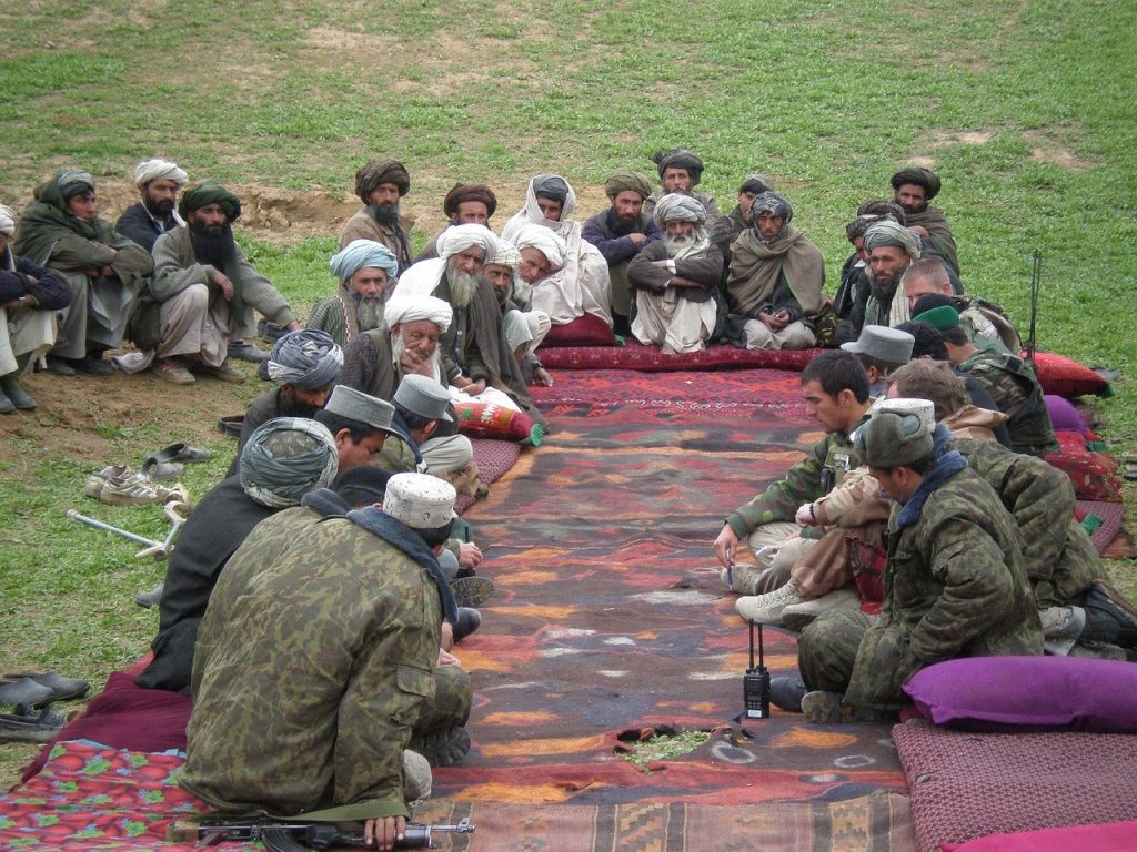 La cinci ani de la revenirea la putere în Afganistan, talibanii susțin că îşi doresc „pace cu lumea”