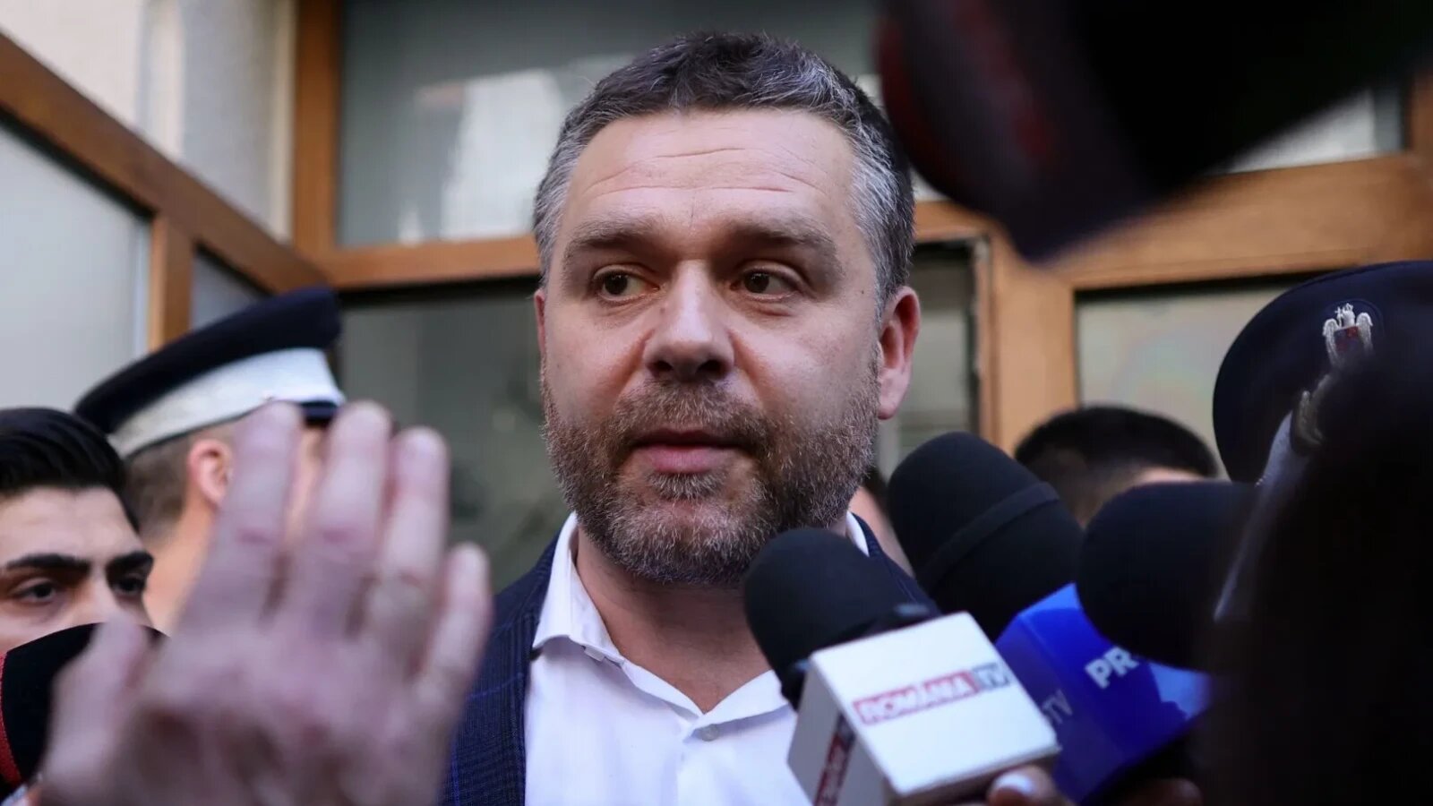 Ciprian Ciucu îl laudă pe Ilie Bolojan după ce a fost huiduit: Știe nu are de ce să-i fie rușine și poate privi fiecare român în ochi