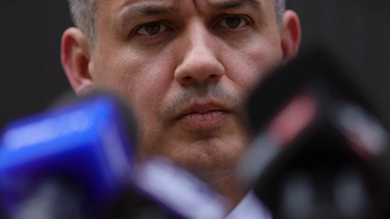 Un lider PNL sare la consilierului președintelui Nicușor Dan, pe tema negocierilor PNL-AUR: Minte!