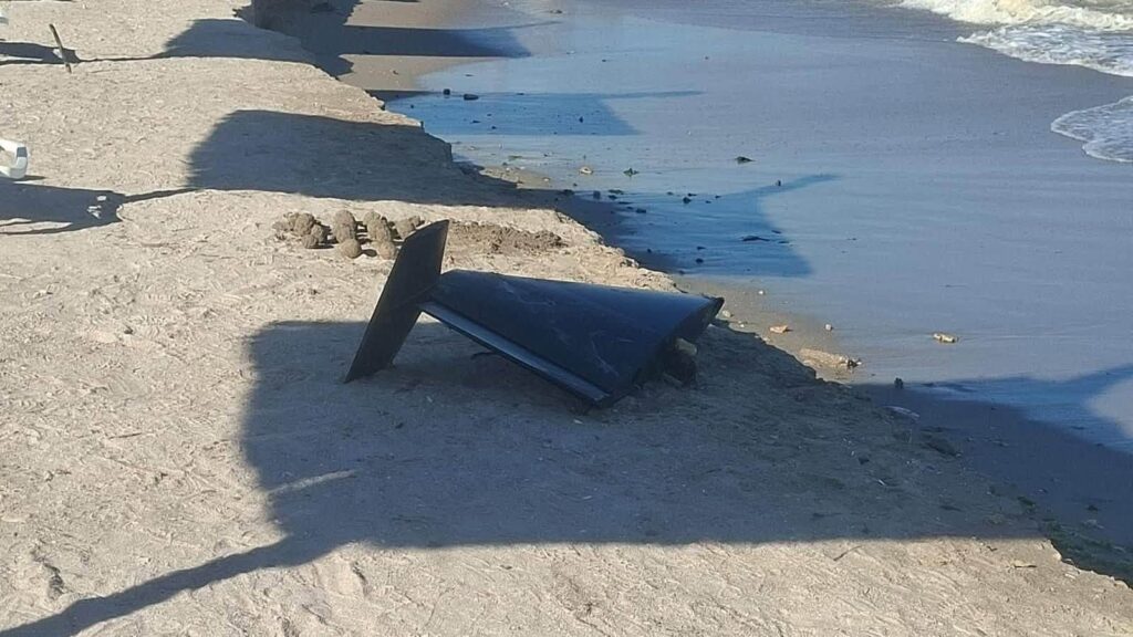 Fragment de dronă, recuperat din Marea Neagră, în apropiere de Constanța / Nu avea încărcătură explozivă