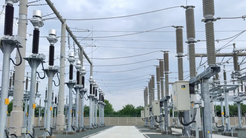 Tranziția distribuitorilor de energie: de la infrastructura clasică la contoare și rețele inteligente