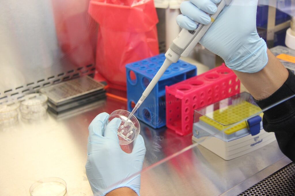 Centrul de Fertilizare in Vitro din Cluj, modernizat cu 810.700 de lei / Peste 4.000 de proceduri au fost realizate în 25 de ani