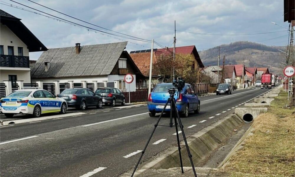 Șoferii care gonesc pe străzile din Cluj, în vizorul locuitorilor: „Copiii sunt în pericol. Trebuie montate radare”