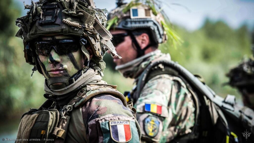 Aproape 1.300 de militari români și străini, într-un amplu exercițiu la Cincu / ”Să folosim același vocabular, să ne putem înțelege uni cu ceilalți”