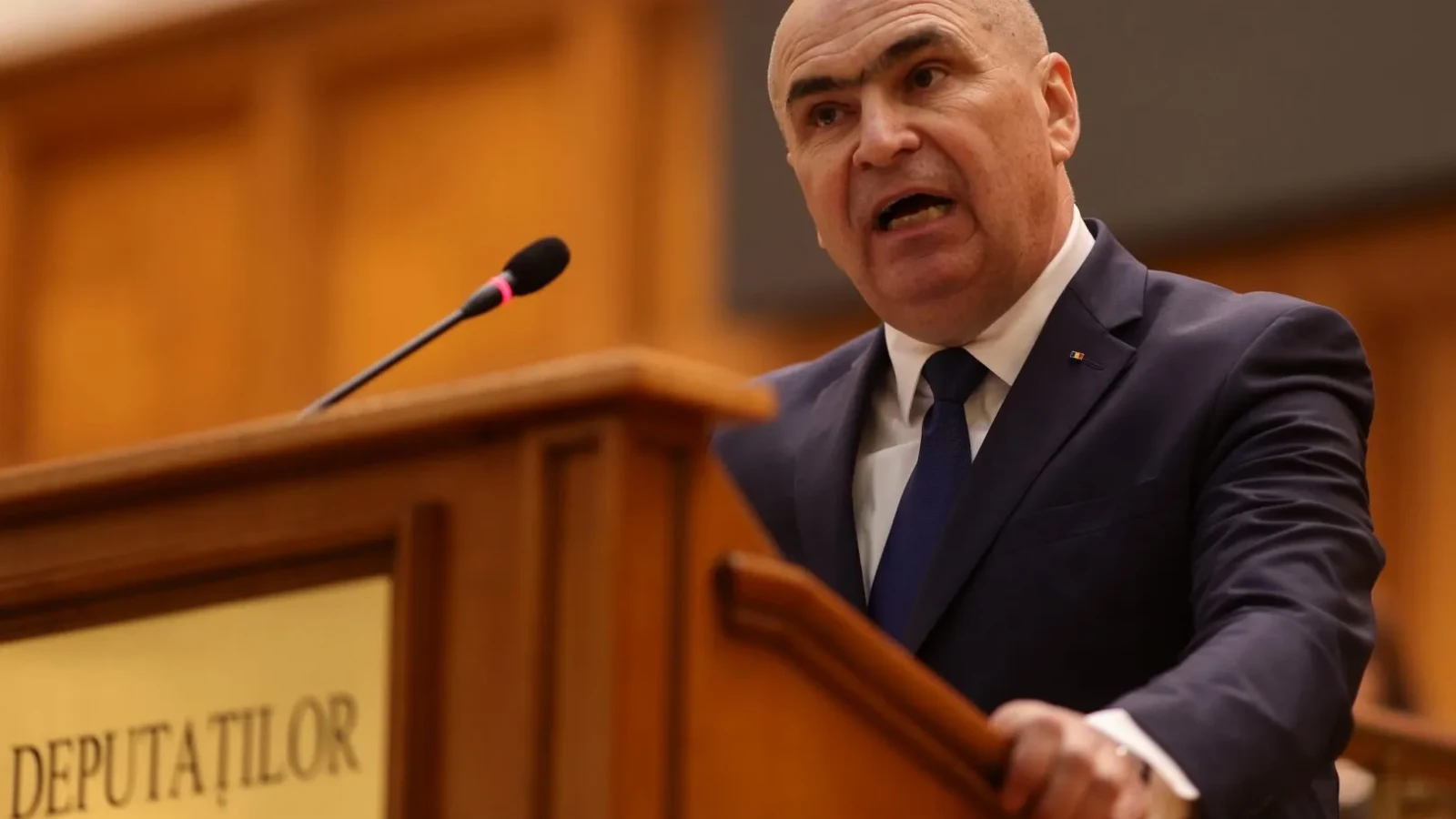 VIDEO Bolojan îi răspunde lui Tudose în războiul reformelor și arată spre PSD: 'Au tras frâna de mână. Am și acum mesajele'