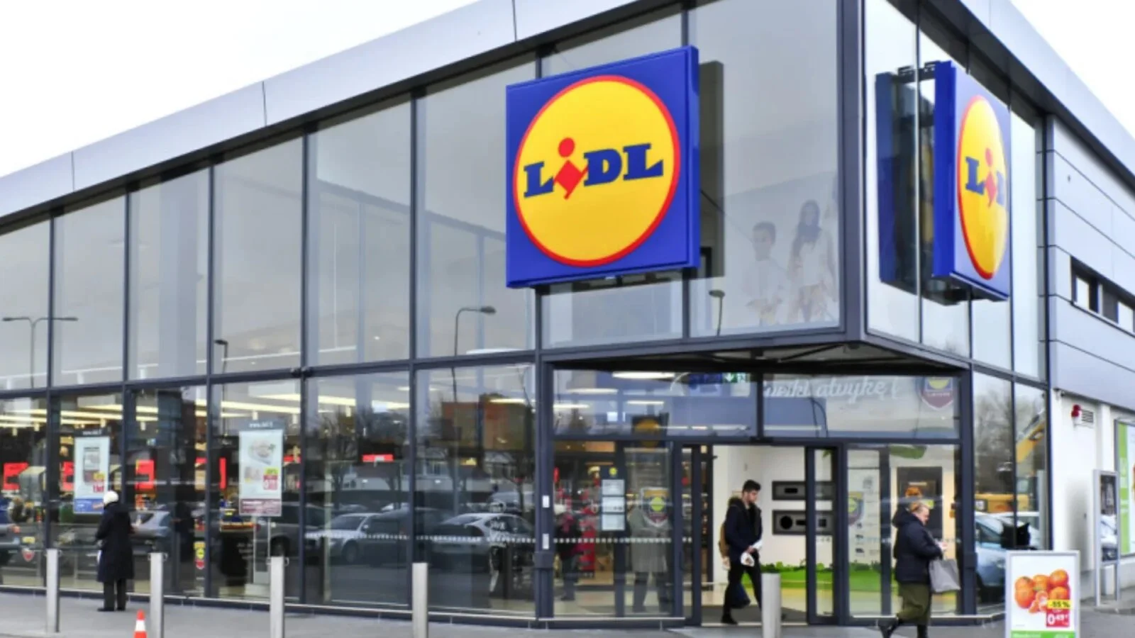 Alertă alimentară la Lidl: Produs contaminat cu o bacterie care poate declanșa afecțiuni gastrointestinale, retras rapid de la comercializare