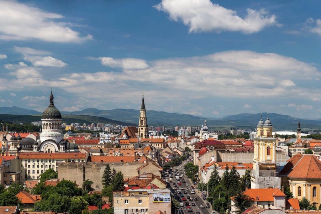 Dezbatere tensionată la Primăria Cluj Napoca pe tema interzicerii jocurilor de noroc în spații fizice
